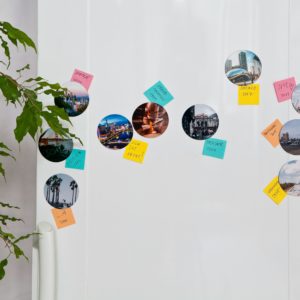 magnets photos sur frigo